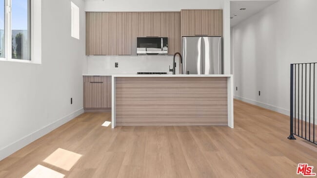 Photo - 10844 Peach Grove St