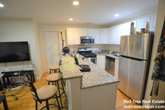 Photo - 60 Egmont St Unit 6