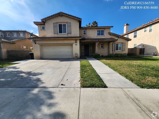 Building Photo - Corona 5 Bedroom Home