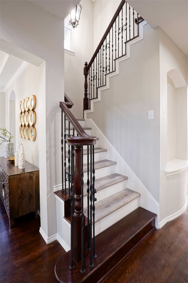 Photo - 2137 Goliad Cir