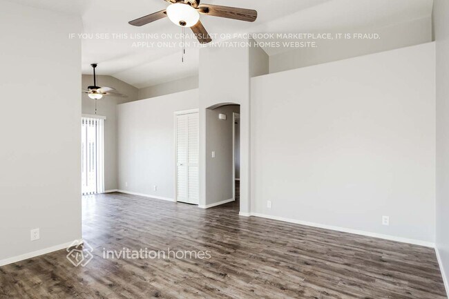 Photo - 16502 N 158th Ave