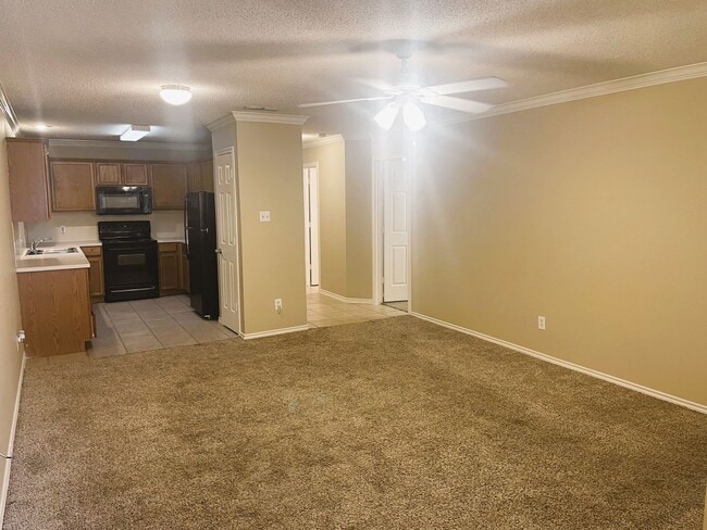 Photo - 802 N Englewood Ave Unit B