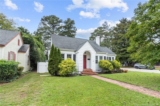 Photo - 415 Cape Fear Ave