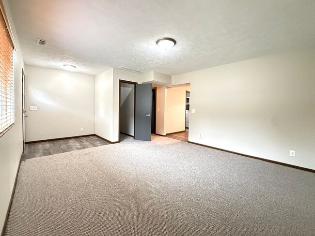 Photo - Updated 2 Bedroom Townhome Available Now!
