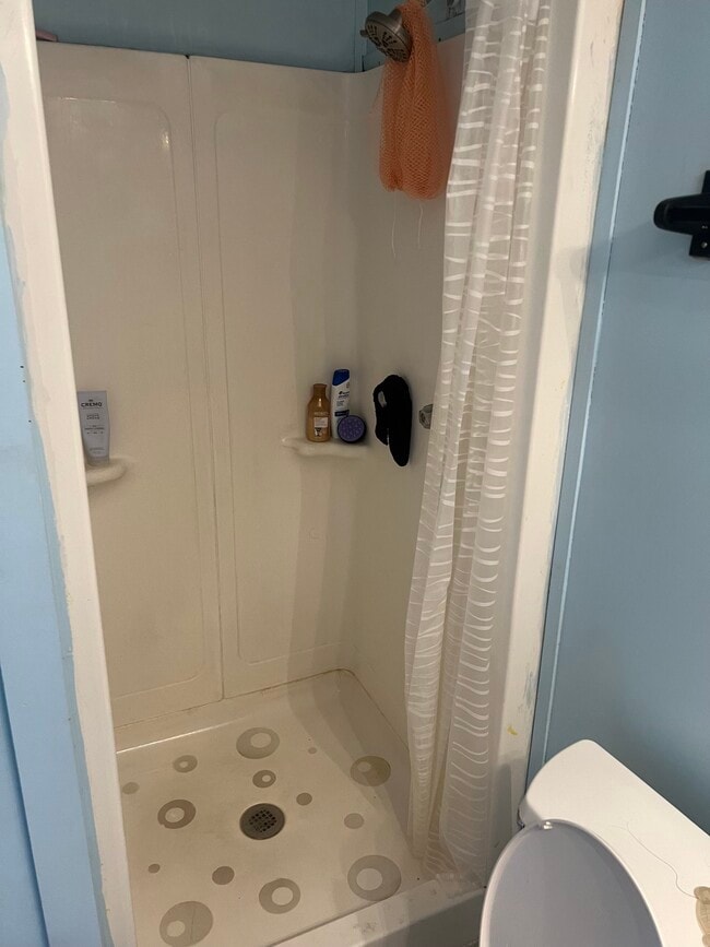 Photo - 35. W. University Street Unit 2W