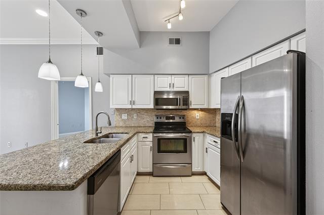 Photo - 3102 Kings Rd Unidad 1110