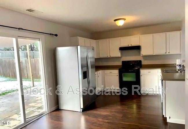 Photo - 3003 Skybrook Ln