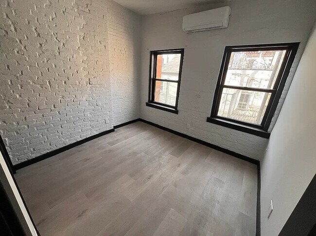 Photo - 110 Bedford St Unit 2C