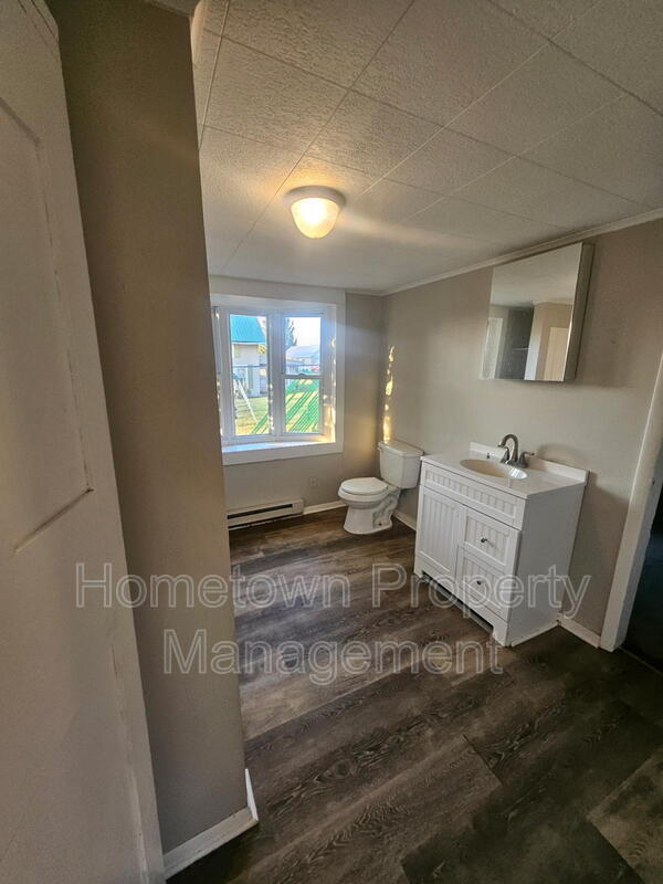 Photo - 178 Church St