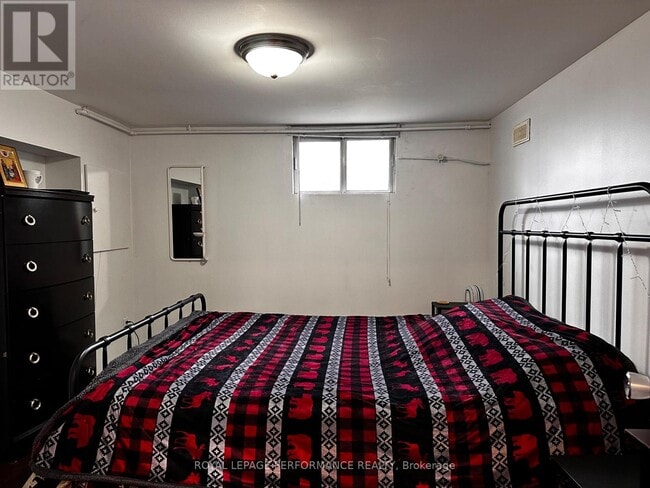 Photo - 110 Glynn Ave Unit 4