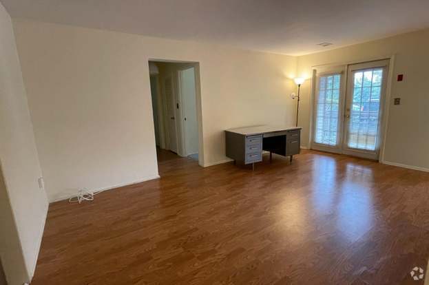 Building Photo - 1602 Green Hollow Dr Rental