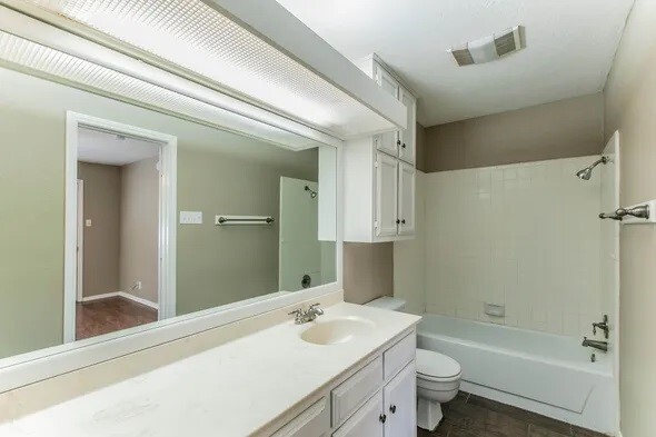 Photo - 2804 Stewart Dr Unidad 2906