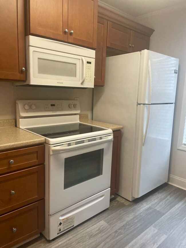 Photo - WEST AUGUSTA TOWNHOME CONVENIENT TO MEDICAL AND SCHOOLS