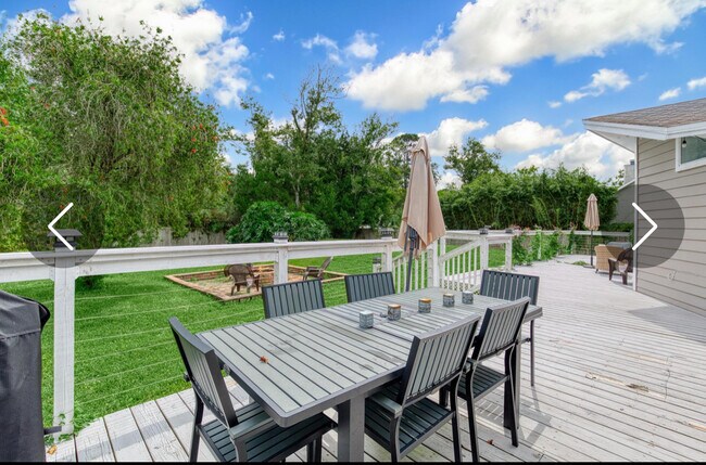 Photo - 3030 Amelia Rd