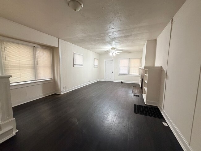 Photo - 3141 N Park Ave