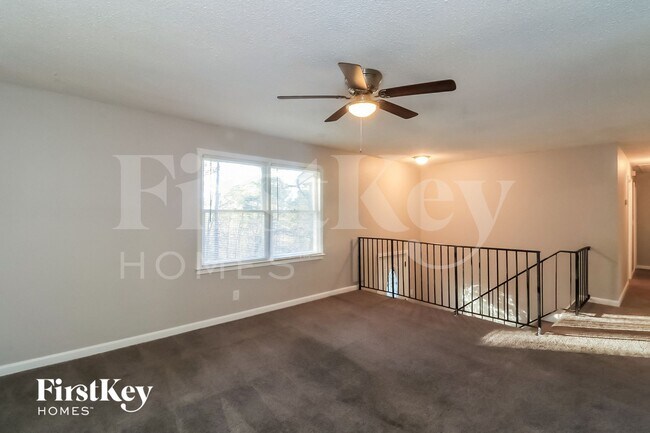 Photo - 55 Grant Dr NW