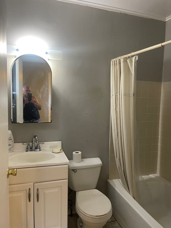1321 Wareman Ave Unit 1