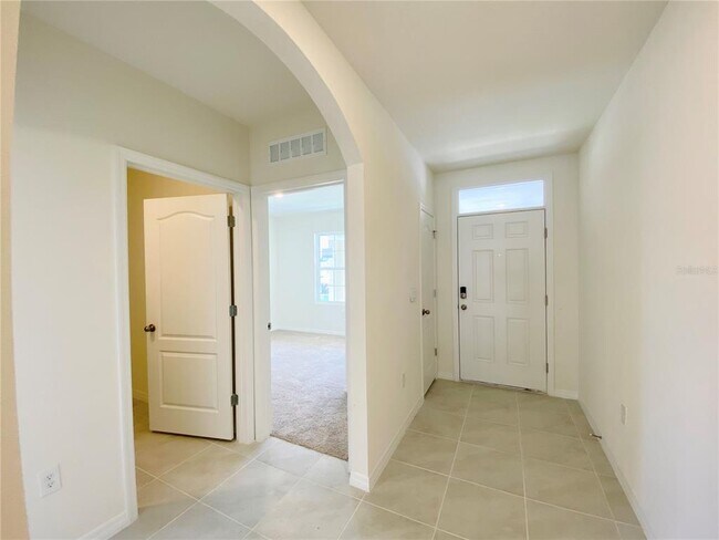 Photo - 5709 Horseshoe Loop