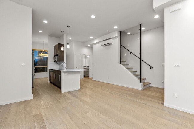 Photo - Modern 2 bed/3.5 bath Seattle townhome