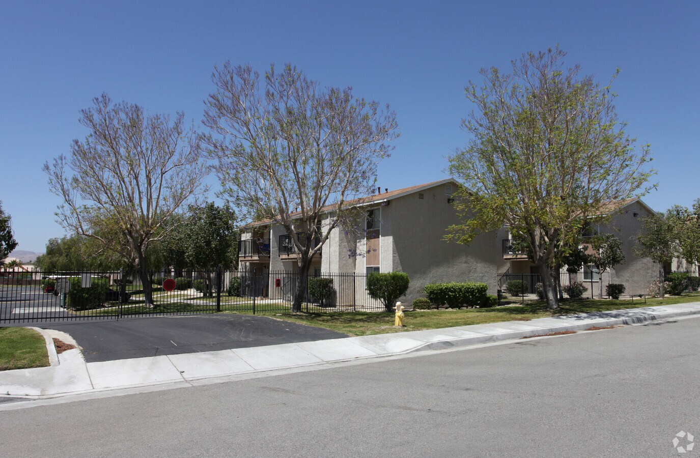 Photo - Desert Horizons Apartments