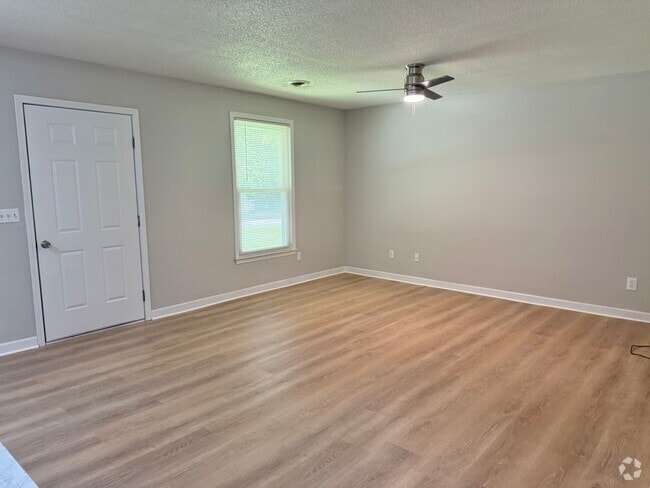 Building Photo - 1209 Furches Ave Rental