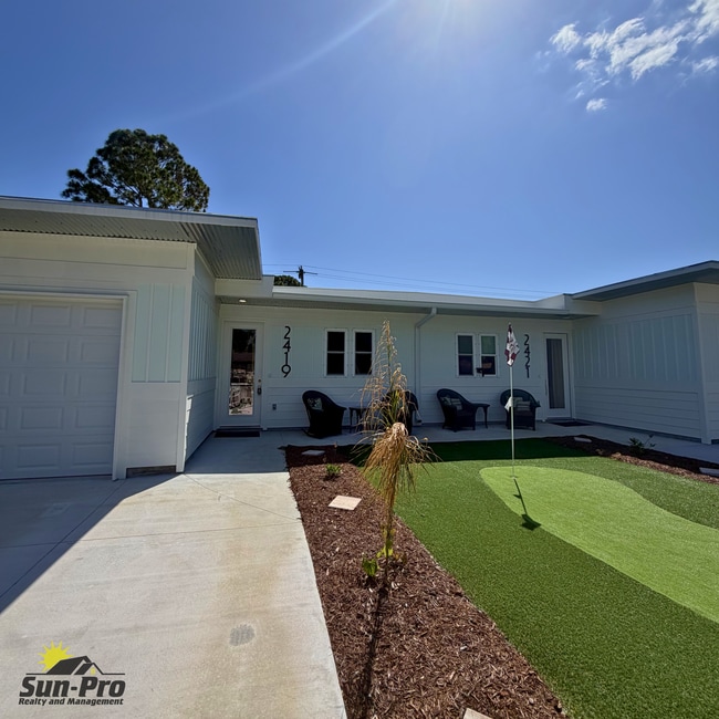 2419 India Palm Dr