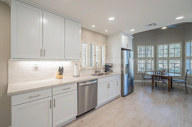 Photo - 10527 E Fanfol Ln