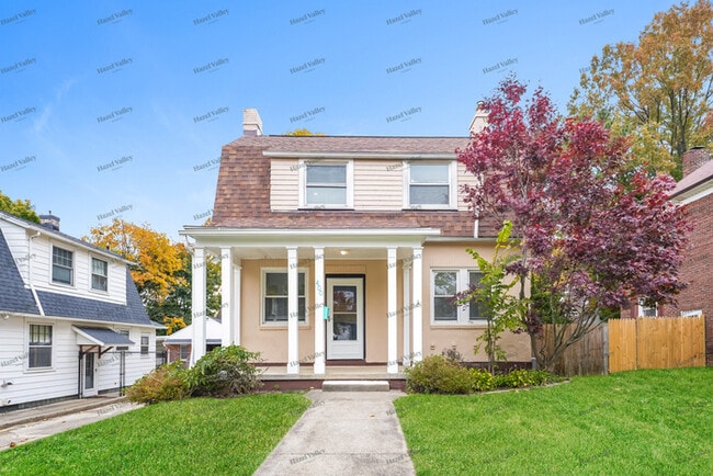 Building Photo - 400 Morningview Ave