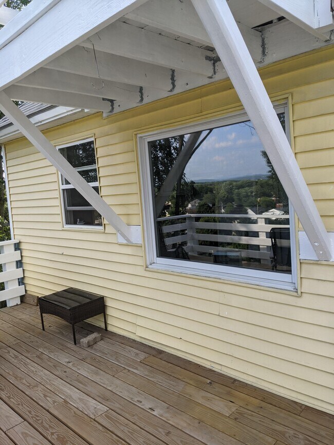 Photo - 163 Franklin St Unidad B