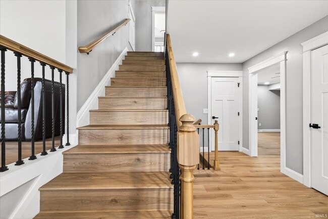 Photo - 633 S Ravencrest Ave