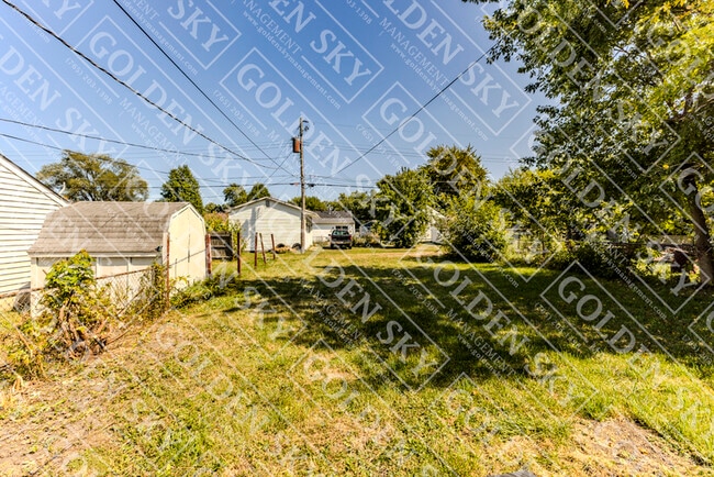 Photo - 2102 S Monroe St