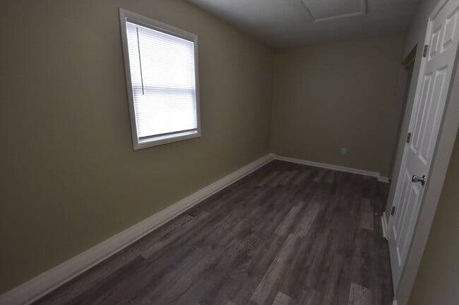 Photo - 3 Bedroom, 1 Bath Ranch in Greenfield