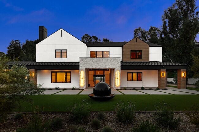 Photo - 19460 Rosita St