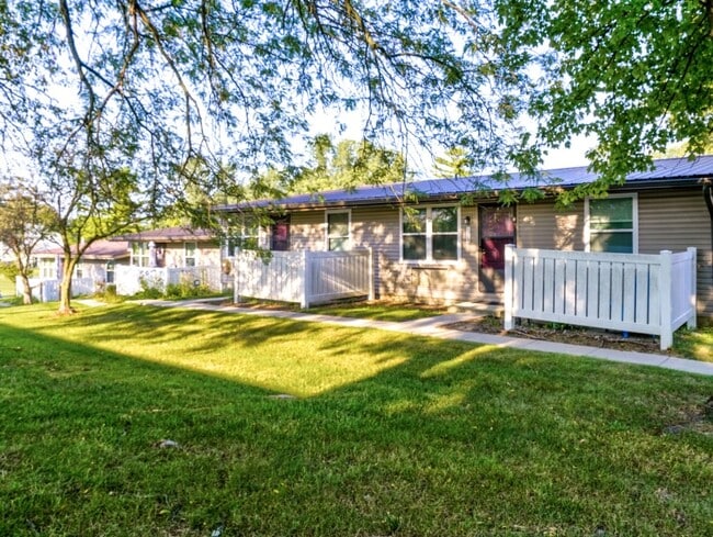 Rolling Meadows Apartments