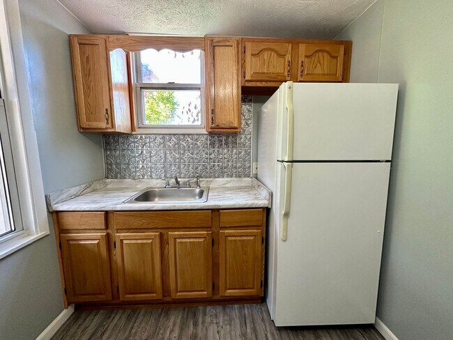 Photo - 817 N Sheridan Ave Unit 1