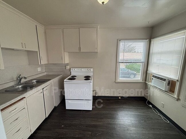 Photo - 738 Wasatch St.