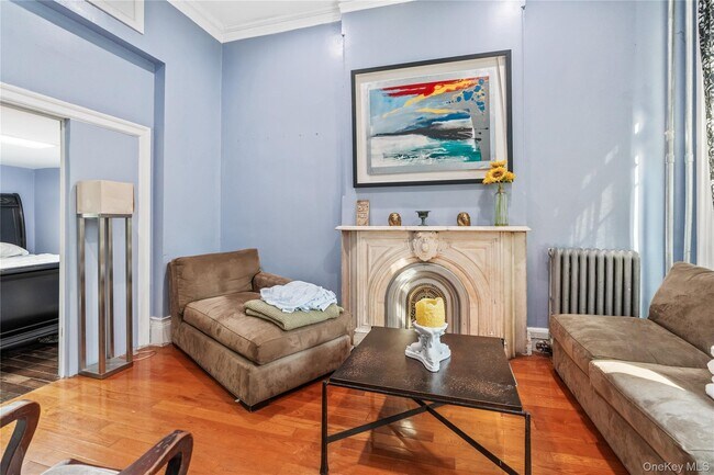 220 E 116th St Unit 2nd Floor