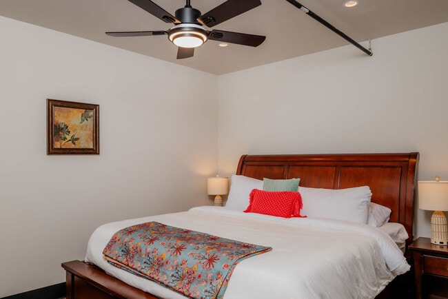 Photo - 217 S Badger Ave Unidad ID1387451P