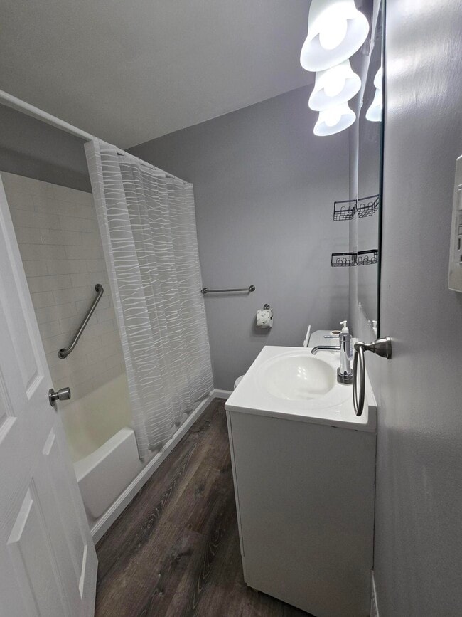 Photo - 14463 Leonard Ave