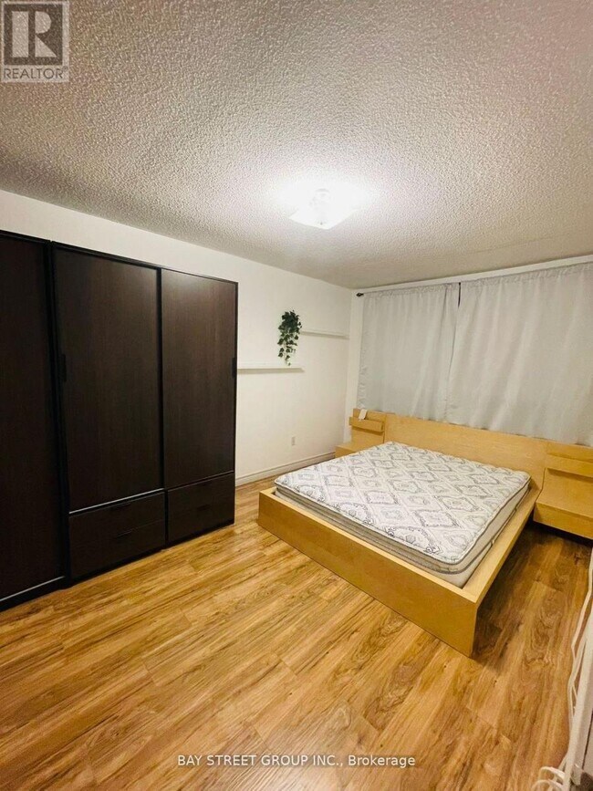 Photo - 3025 Cedarglen Gate