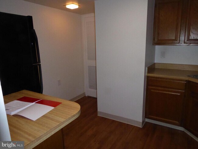 Photo - 1427 Northgate Sq Unidad 12