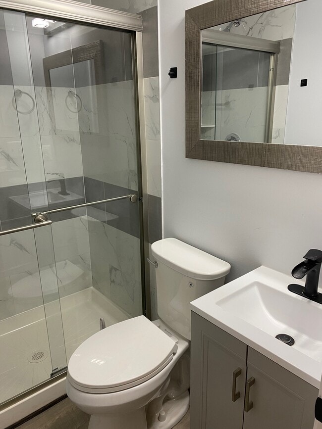 Photo - 1025 N Carey St Casa Adosada