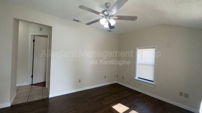 Photo - 616 Massachusetts Ave