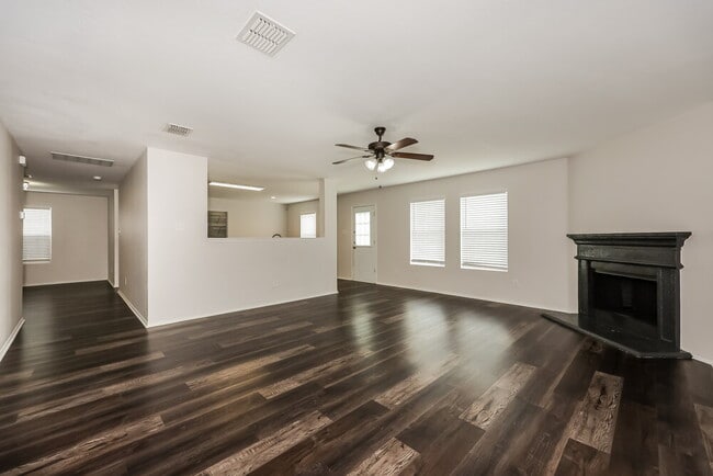 Photo - 1205 Saltgrass Dr