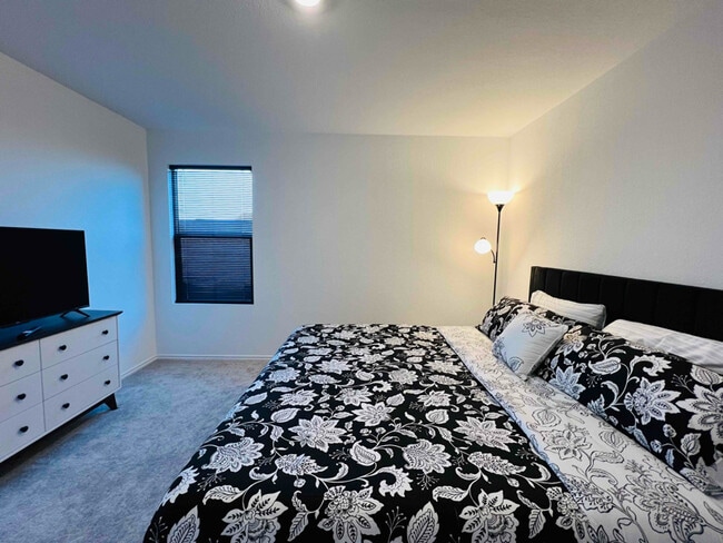 Photo - 134 Maravillas Bnd