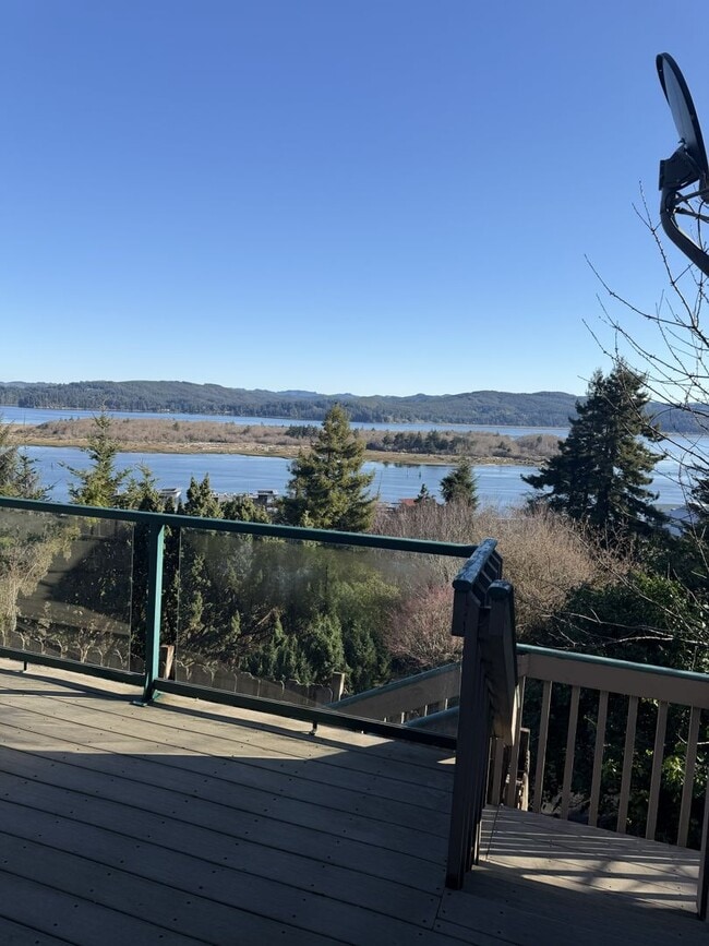 Photo - 1150 N 5th St