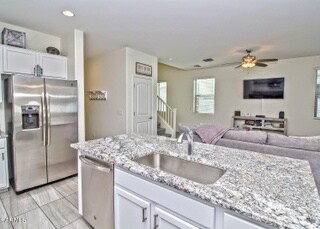 Photo - 2254 E University Dr