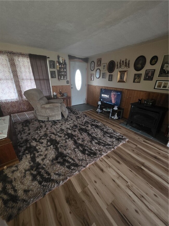 Photo - 1190 Kent Rd