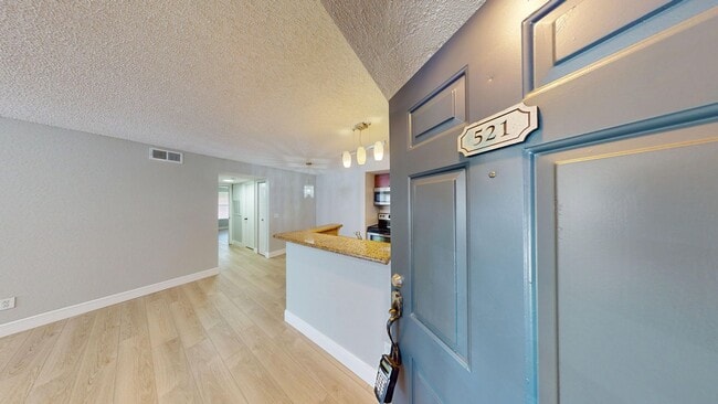 2Br/ 2Ba Condo In Villa Medici - Available... - 2Br/ 2Ba Condo In Villa Medici - Available...