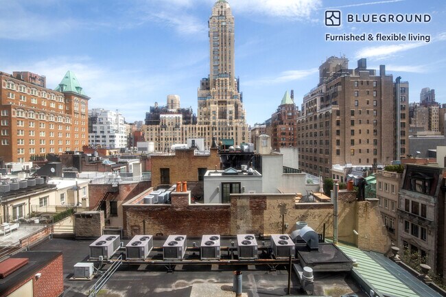 Photo - 952 5th Ave Unit SI FL8-ID1132